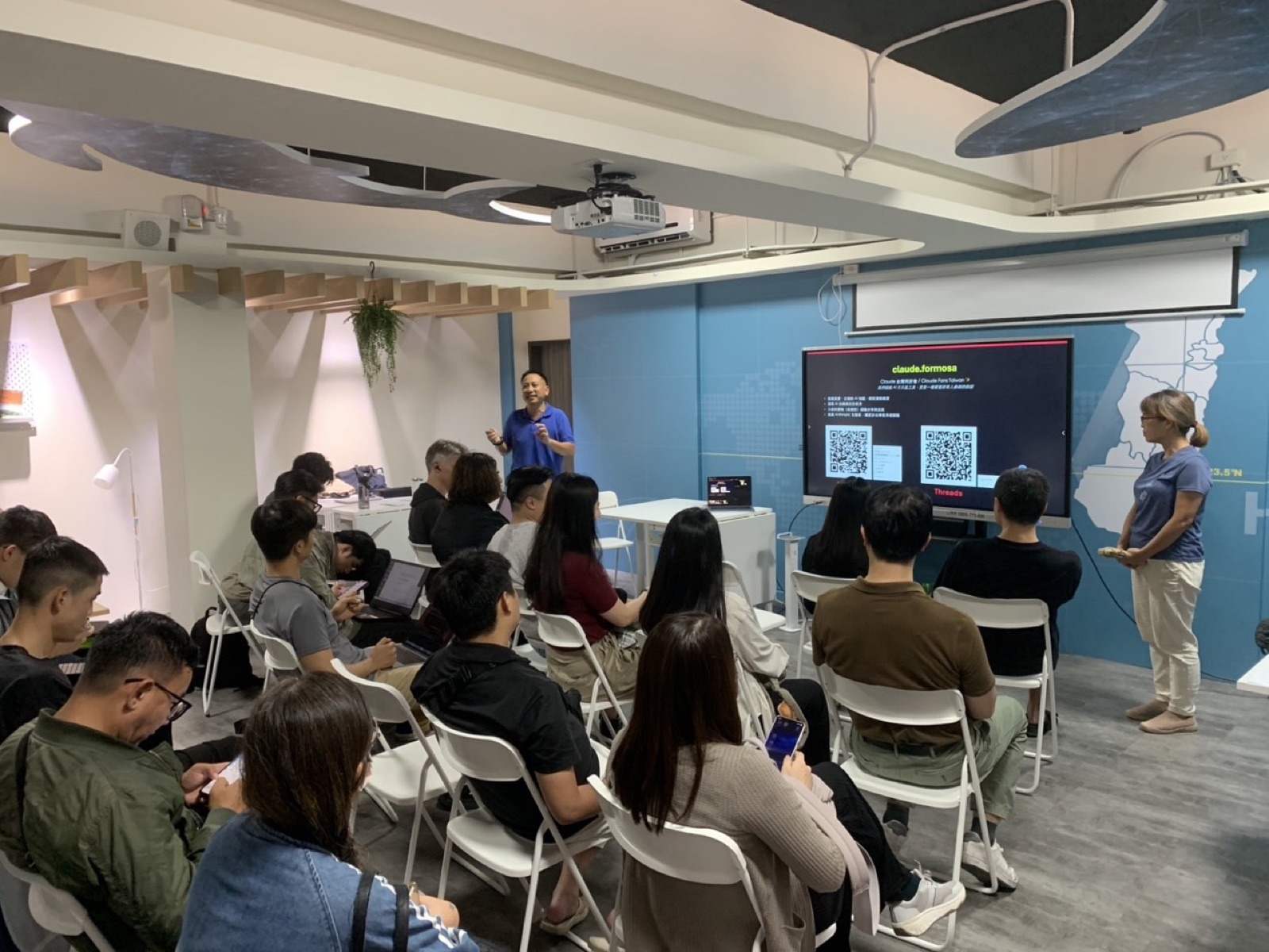 四場 flash talk 活動現場